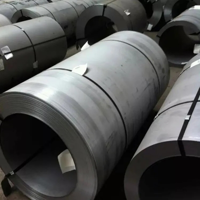 เหล็กแผ่นรีดร้อนชนิดม้วน 300 มม. Astm A572 เกรด 50 แผ่นตาหมากรุกสำหรับอาคาร
